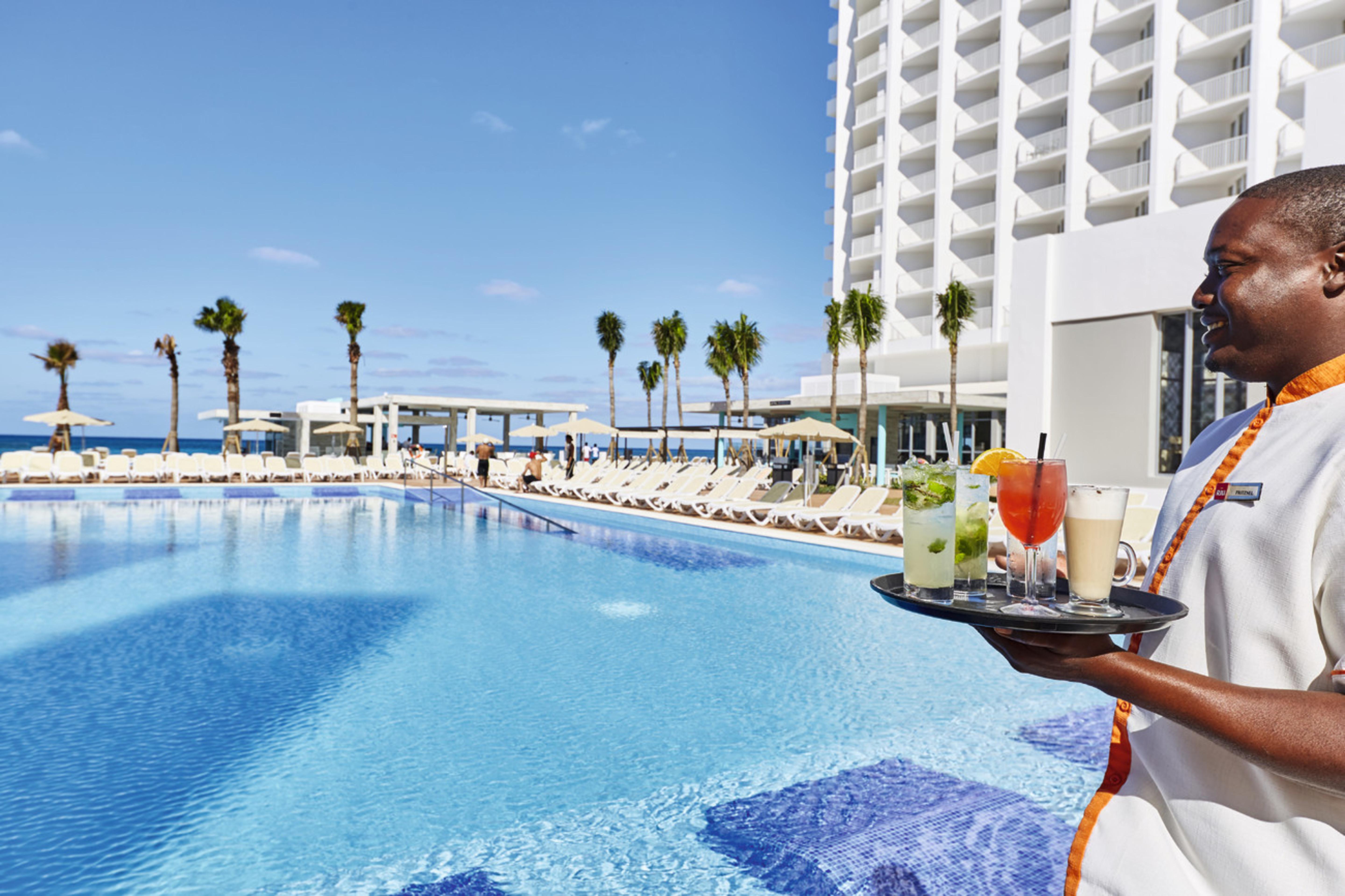 Riu Palace Paradise Island (Adults Only) Creek Village Buitenkant foto
