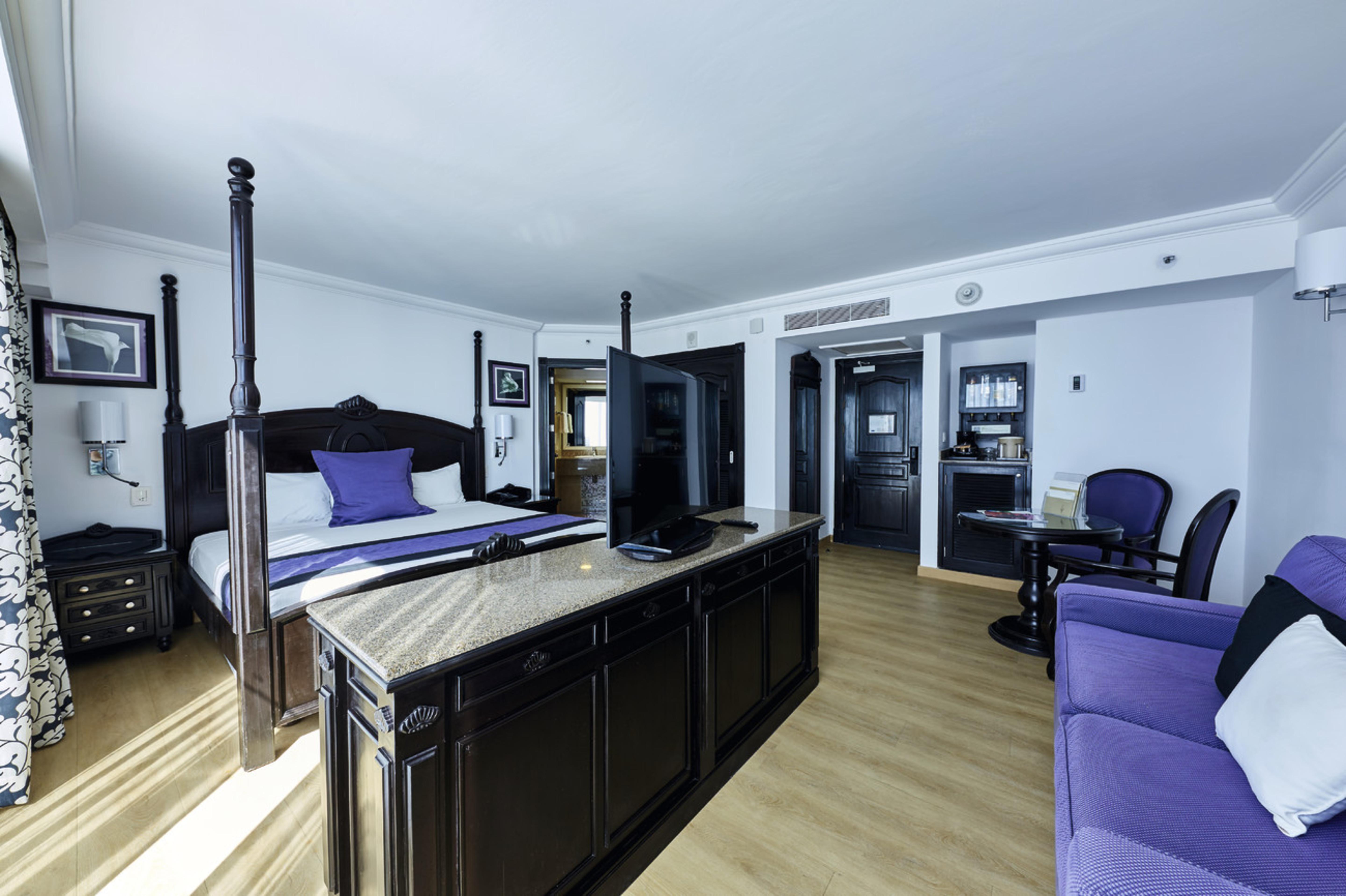 Riu Palace Paradise Island (Adults Only) Creek Village Buitenkant foto