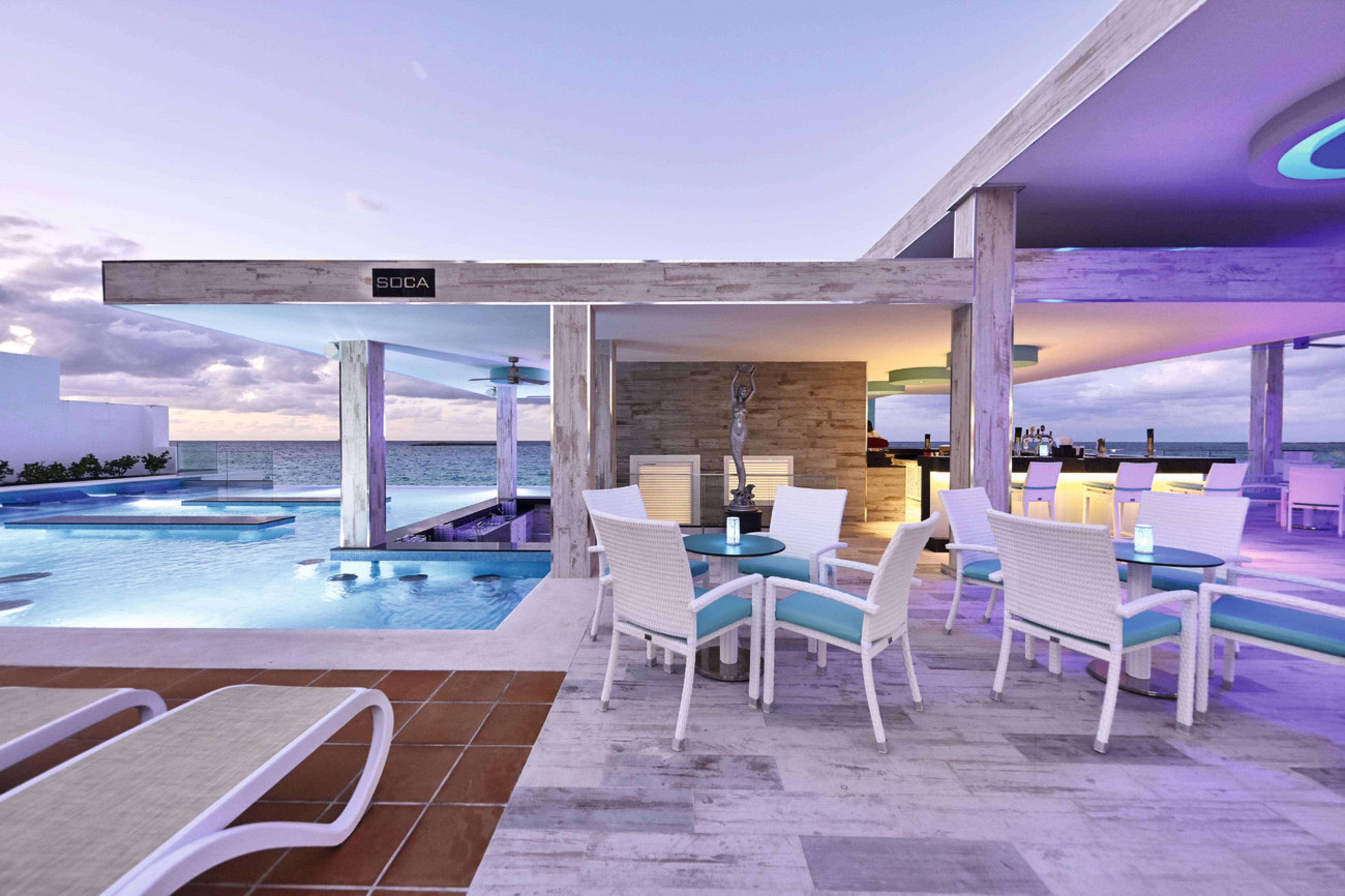 Riu Palace Paradise Island (Adults Only) Creek Village Buitenkant foto