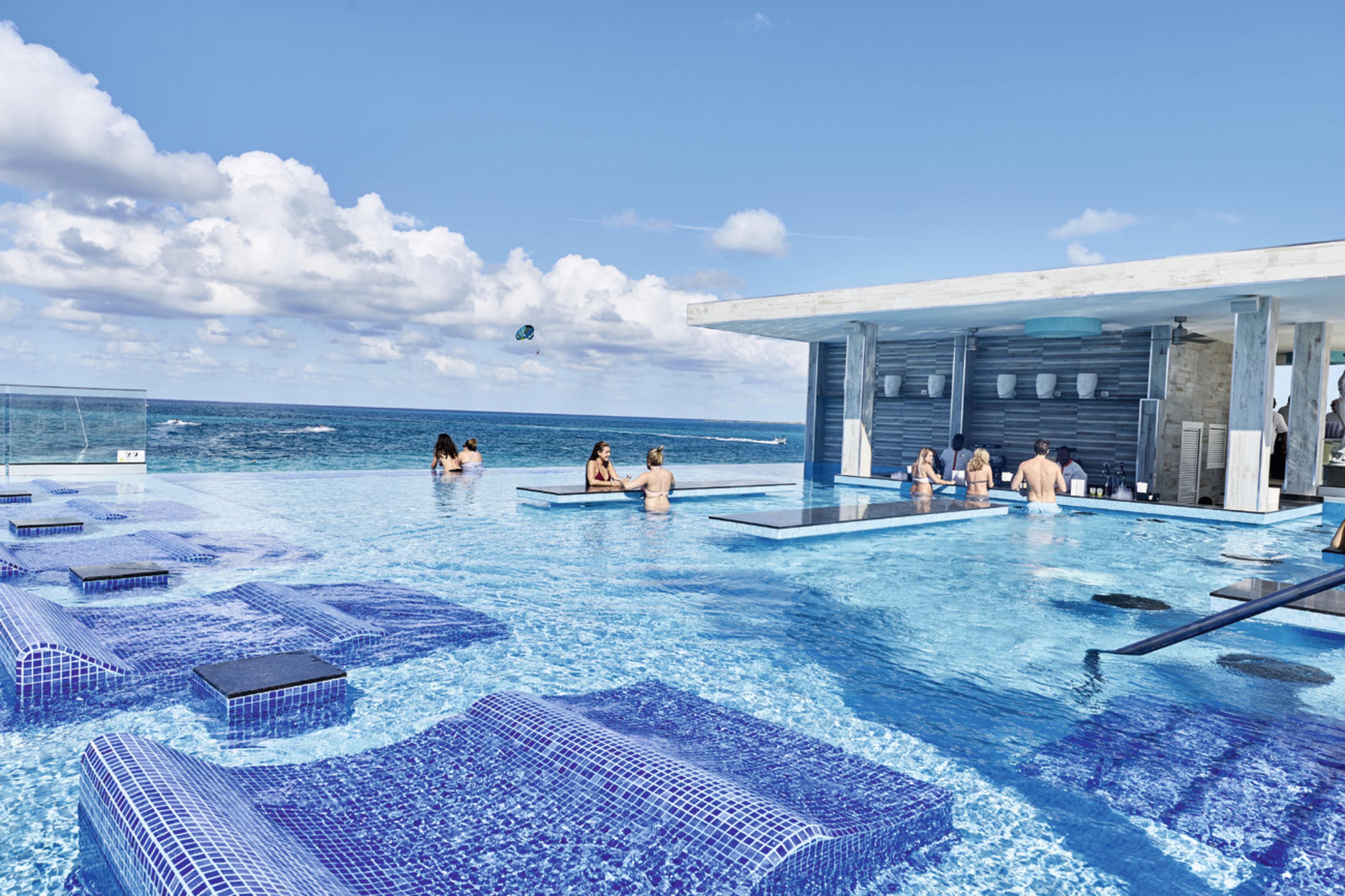 Riu Palace Paradise Island (Adults Only) Creek Village Buitenkant foto